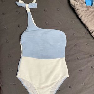 Cupshe swim suit one piece
